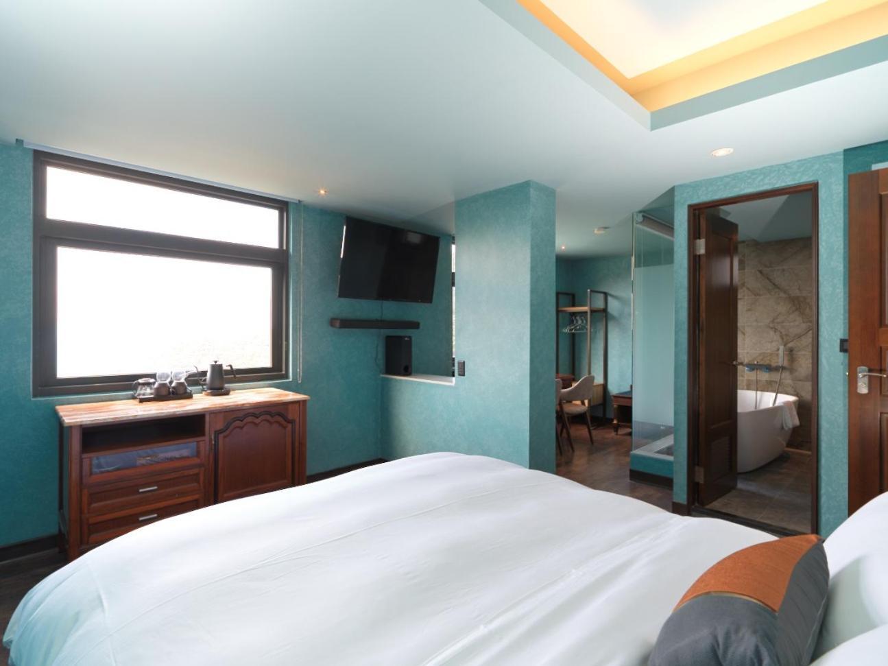 Daybreak Bed & Breakfast Jiufen Bagian luar foto